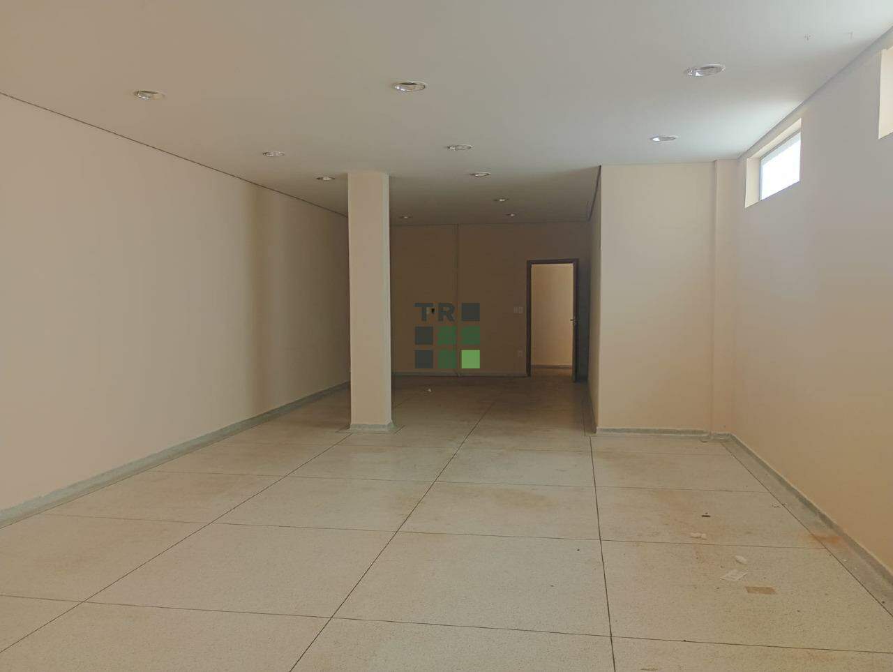 Ponto/Salão Comercial para aluguel no Distrito Industrial II, em Três Lagoas: 
