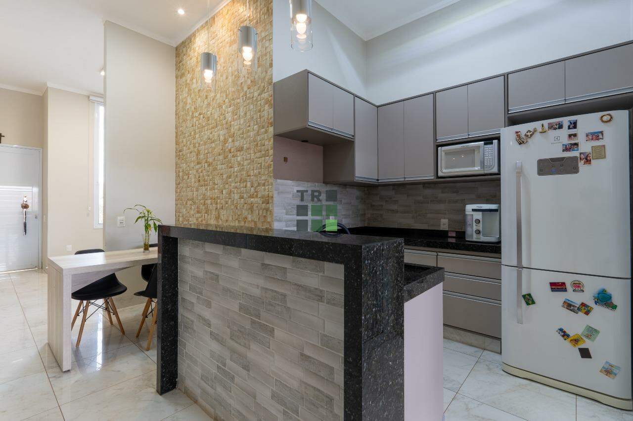 Casa em condomínio 3 quartos 2 suítes à venda Residencial Costa Leste no Vila Alegre, em Três Lagoas: 