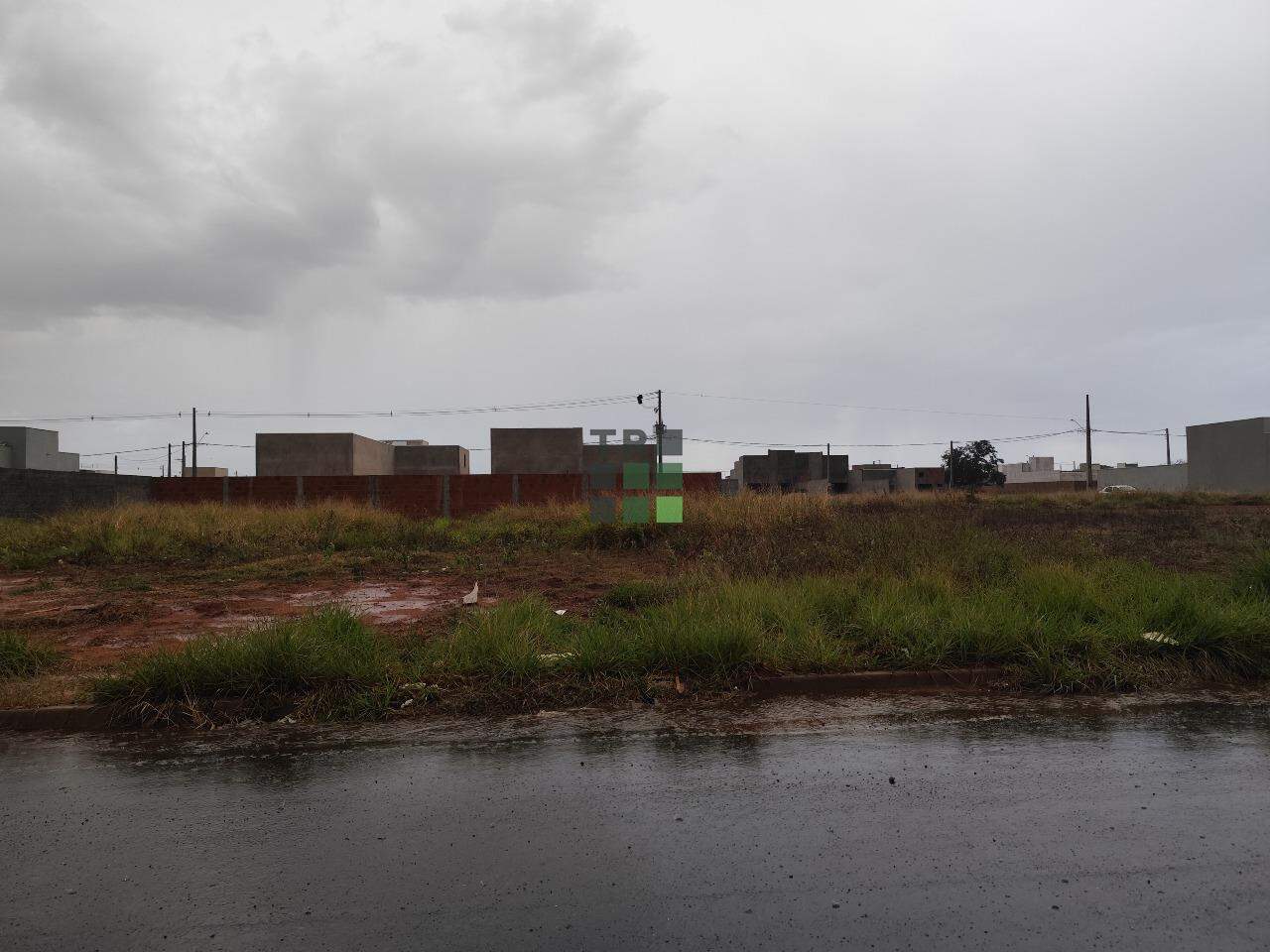 Terreno à venda no Loteamento Santa Helena, em Três Lagoas: 