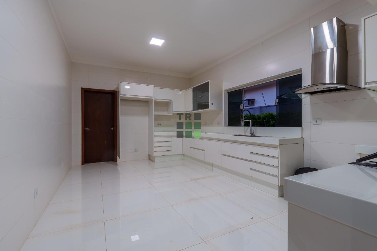 Casa 4 quartos 2 suítes à venda no Santos Dumont, em Três Lagoas: 
