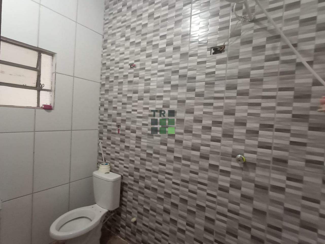 Casa 4 quartos para aluguel no Centro, em Três Lagoas: 