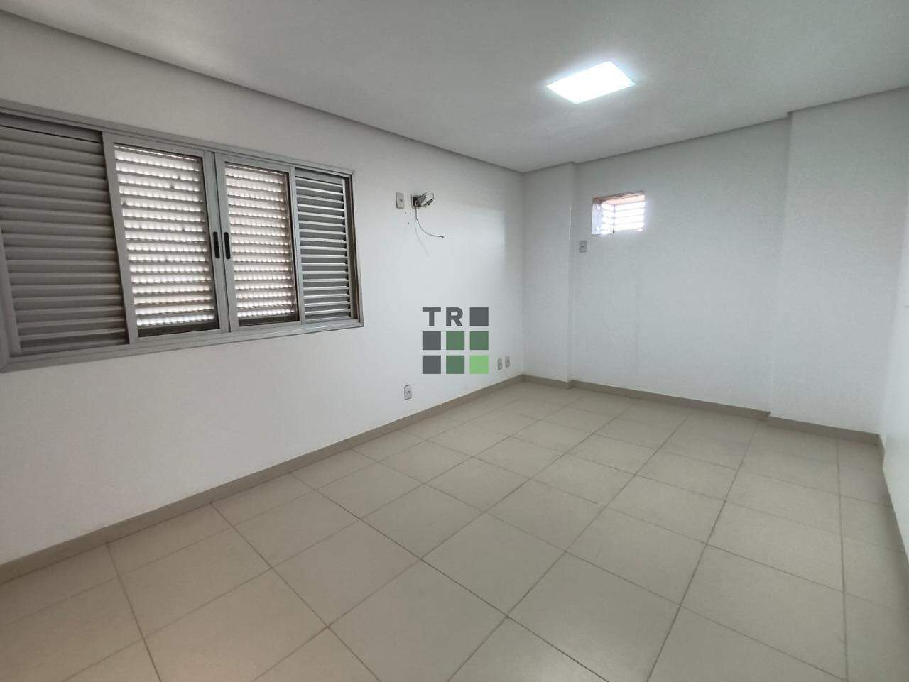 Apartamento 3 quartos 1 suíte para aluguel Edifício Ramez Tebet no Interlagos, em Três Lagoas: 