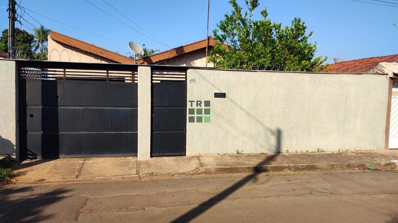 Casa 3 quartos à venda no Vila Piloto, em Três Lagoas: 