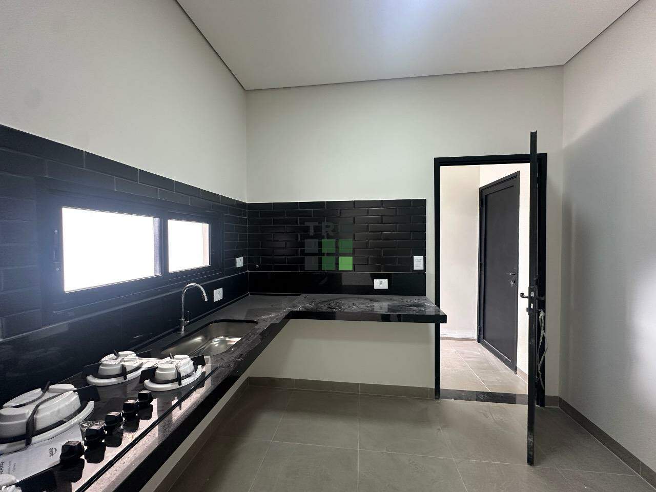 Casa 3 quartos 1 suíte à venda no Jardim dos Ipês, em Três Lagoas: 