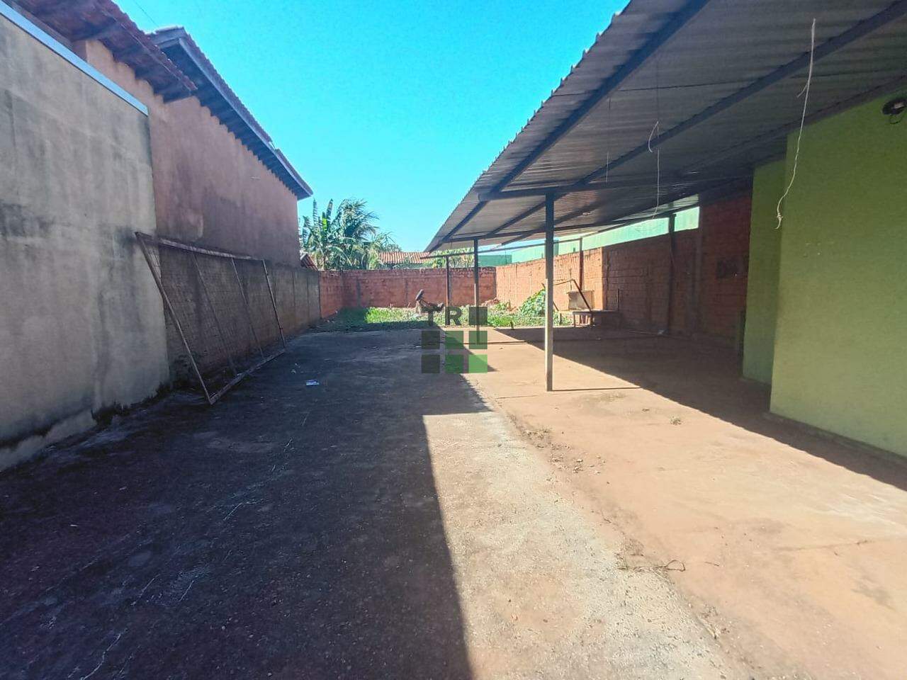 Ponto/Salão Comercial para aluguel no Jardim Santa Júlia, em Três Lagoas: 