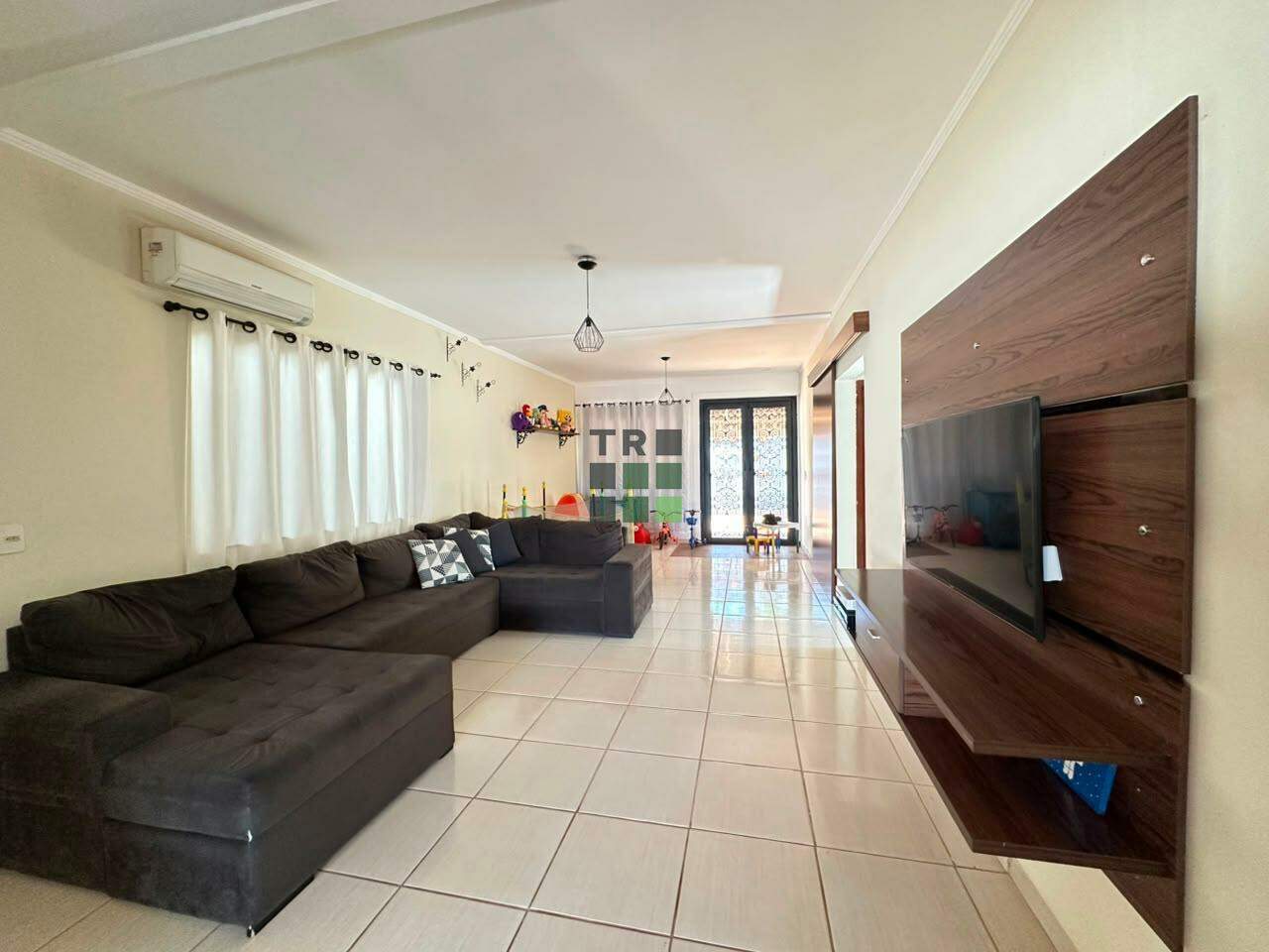 Casa 3 quartos 1 suíte à venda no Ipê IV , em Três Lagoas: 