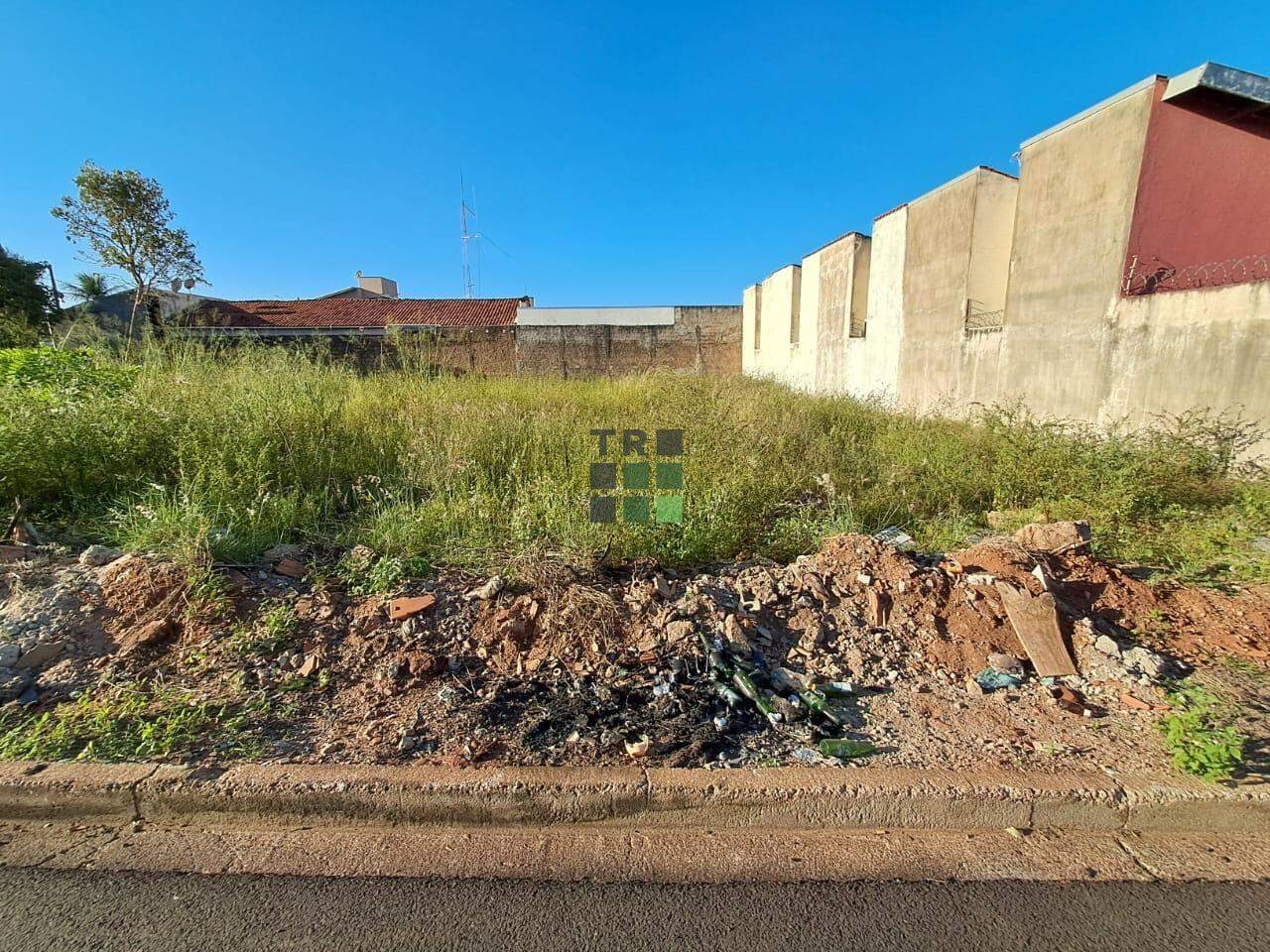 Terreno à venda no Jardim das Flores, em Três Lagoas: 