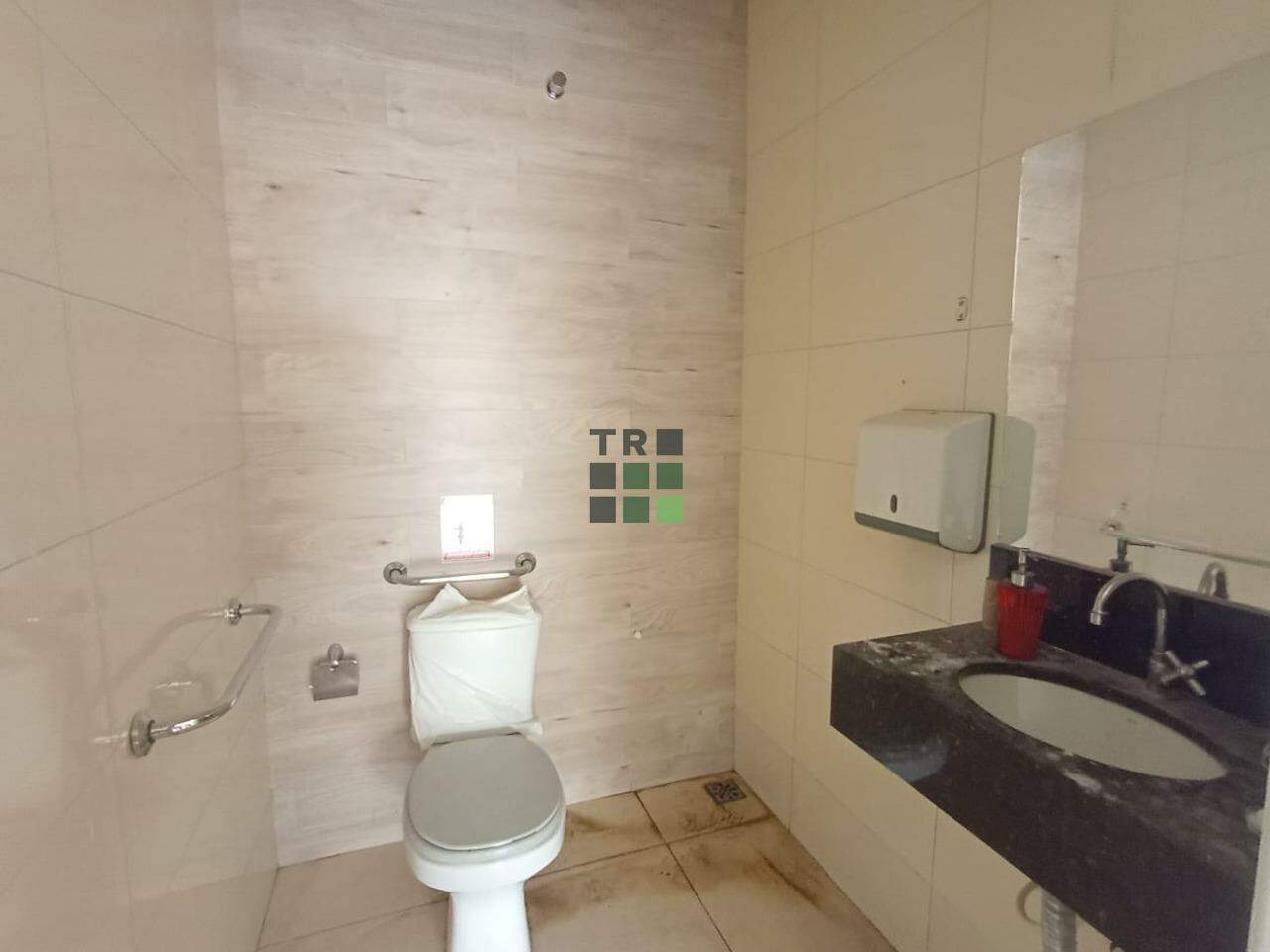 Ponto/Salão Comercial para aluguel no Centro, em Três Lagoas: 