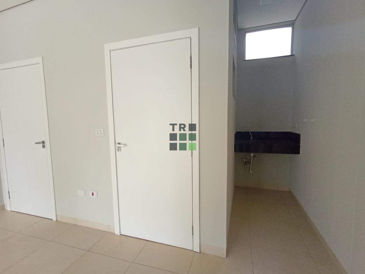 Ponto/Salão Comercial para aluguel no Centro, em Três Lagoas: 