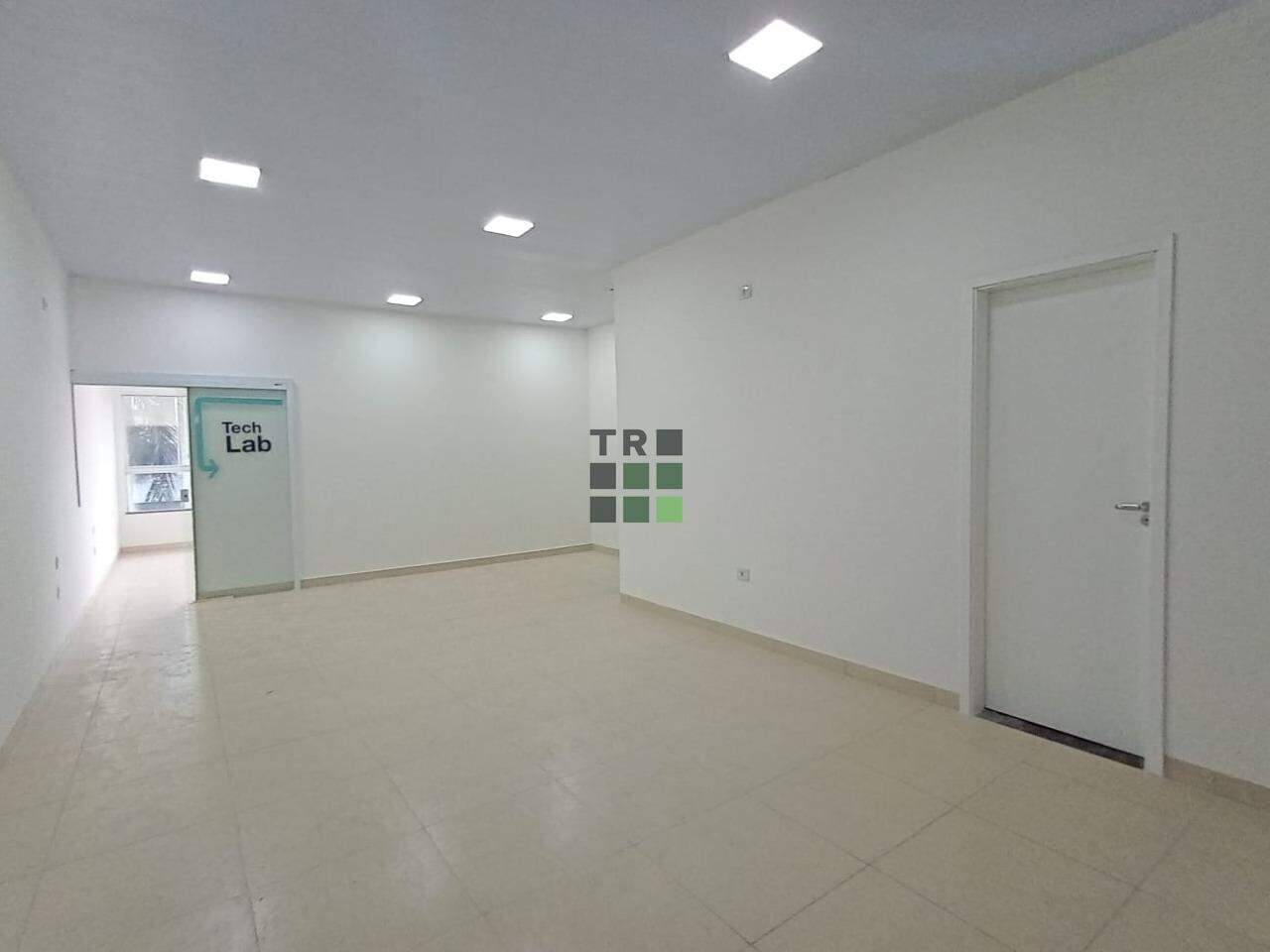 Sala comercial para aluguel no Centro, em Três Lagoas: 