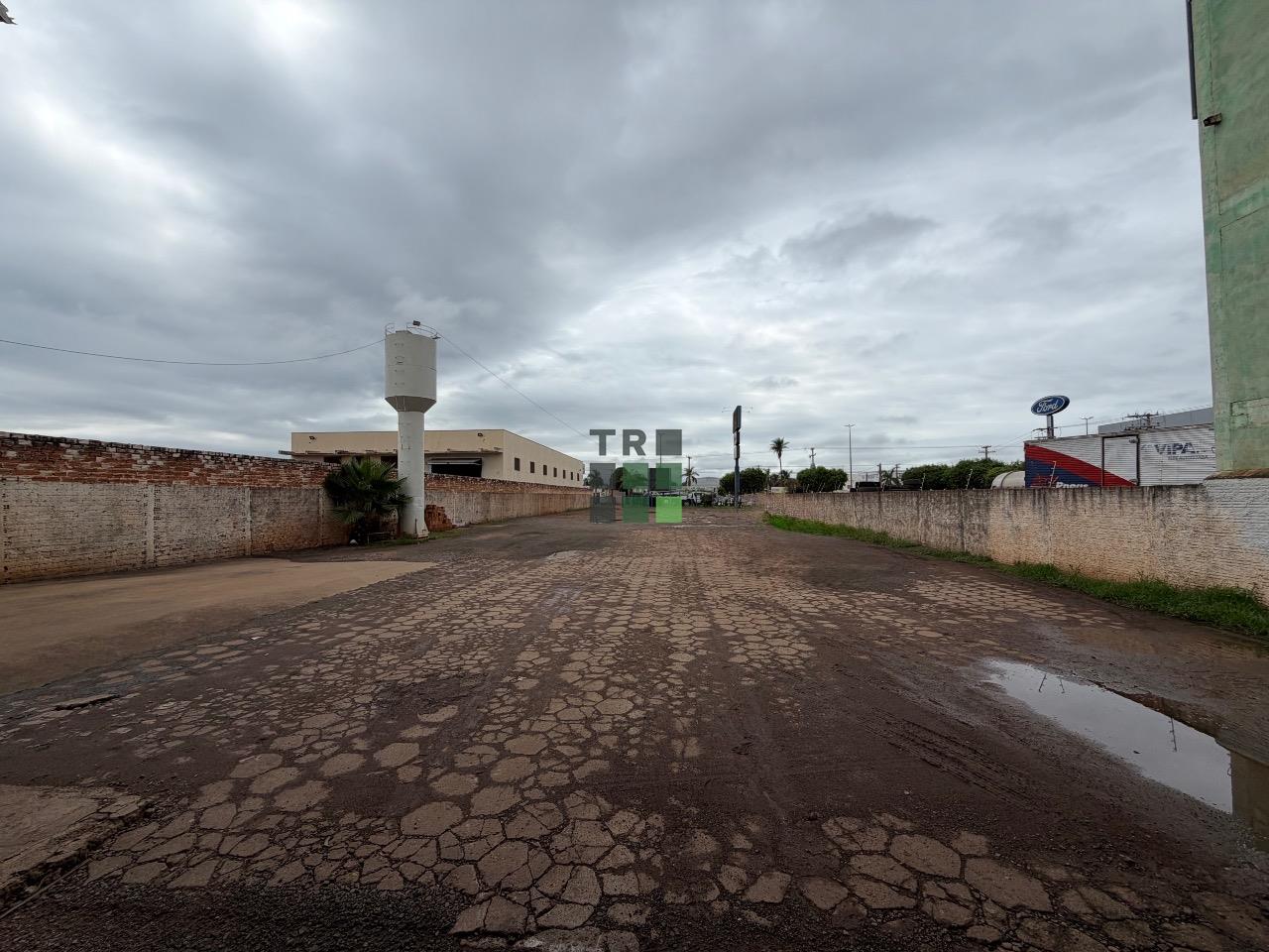 Barracão / Galpão para aluguel no Jardim Alvorada, em Três Lagoas: 