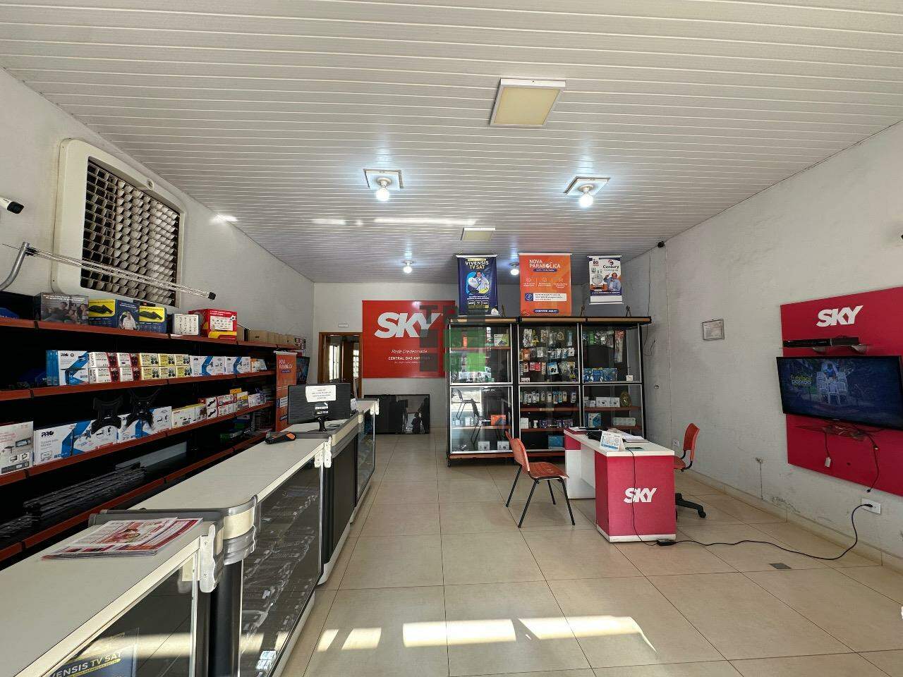 Ponto/Salão Comercial para aluguel no Centro, em Três Lagoas: 