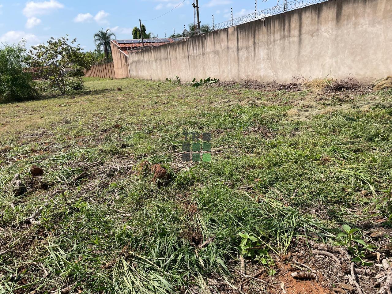 Terreno à venda no Santos Dumont, em Três Lagoas: 