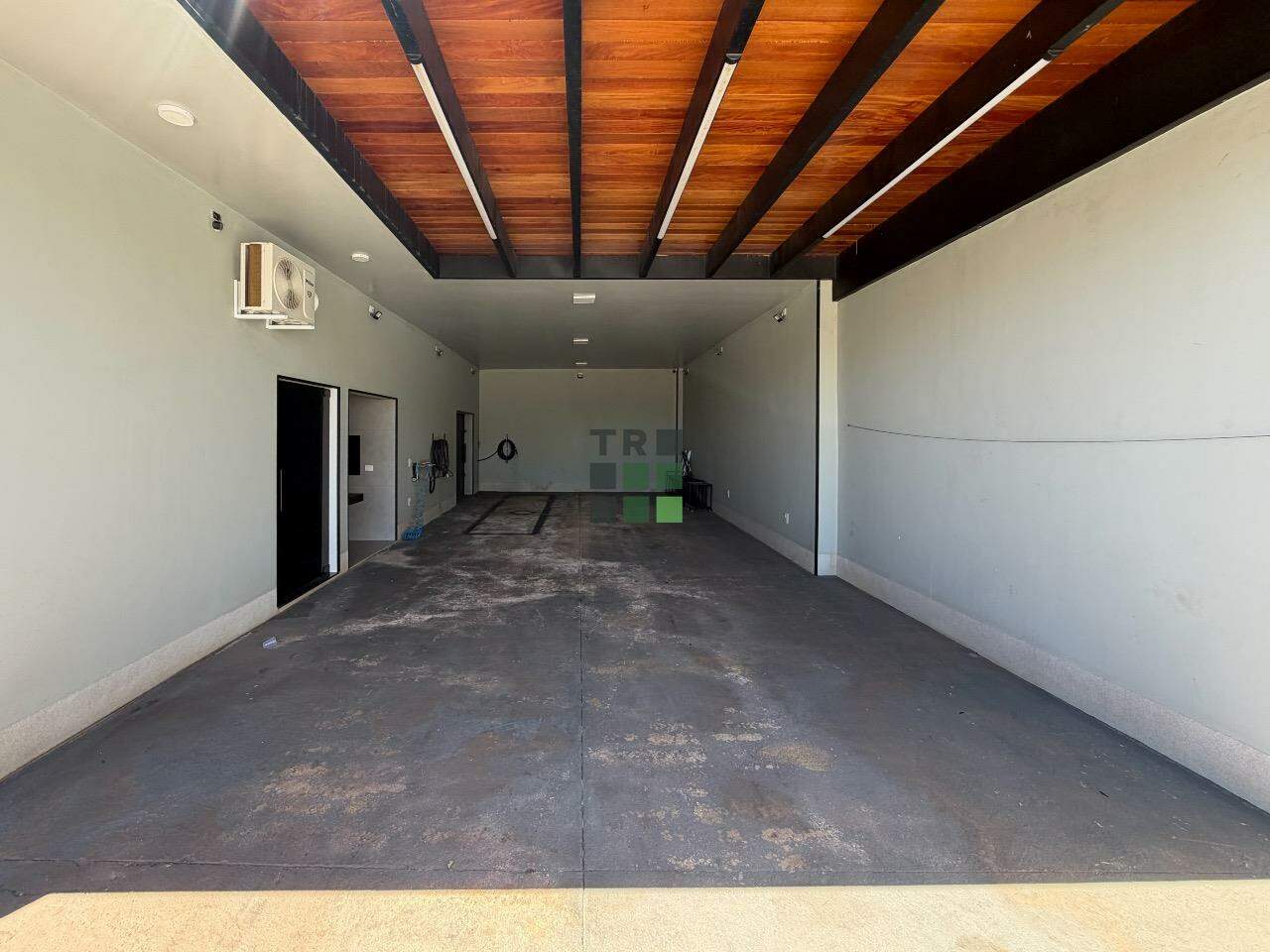 Ponto/Salão Comercial à venda no Jardim Alvorada, em Três Lagoas: 