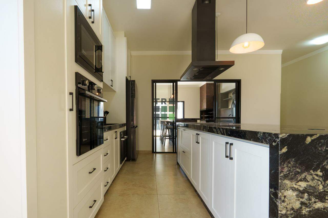 Casa em condomínio 4 quartos 2 suítes à venda Residencial Villa de León no Villa de León, em Três Lagoas: 