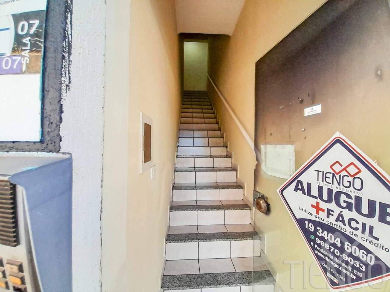 Sala para aluguel no Centro: 