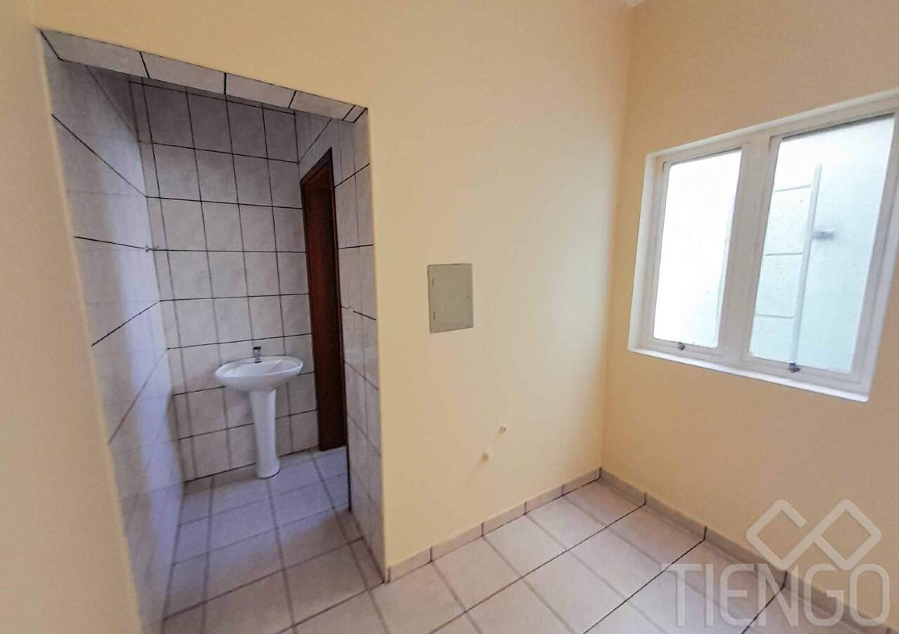 Sala para aluguel no Centro: 