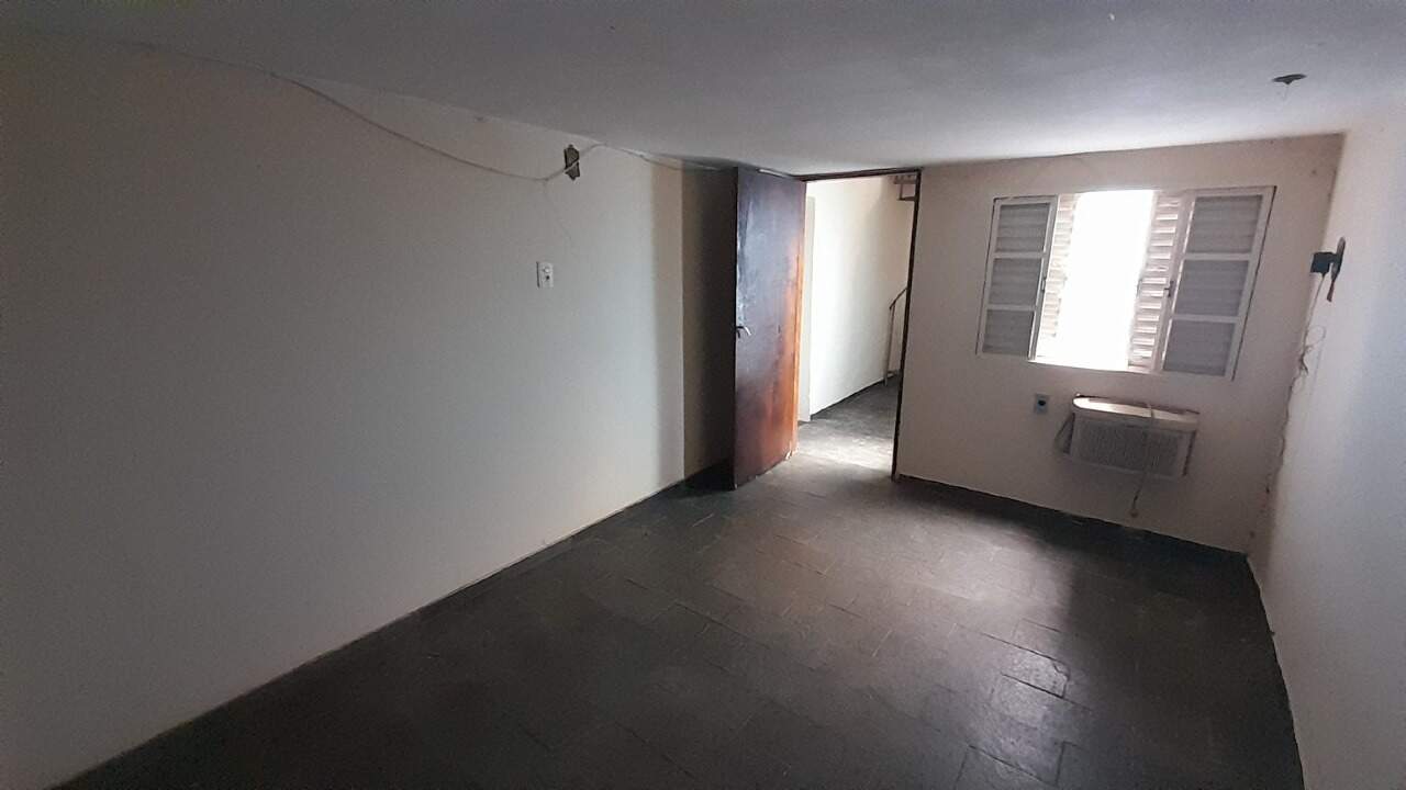 Casa à venda no Vila Queiroz: 