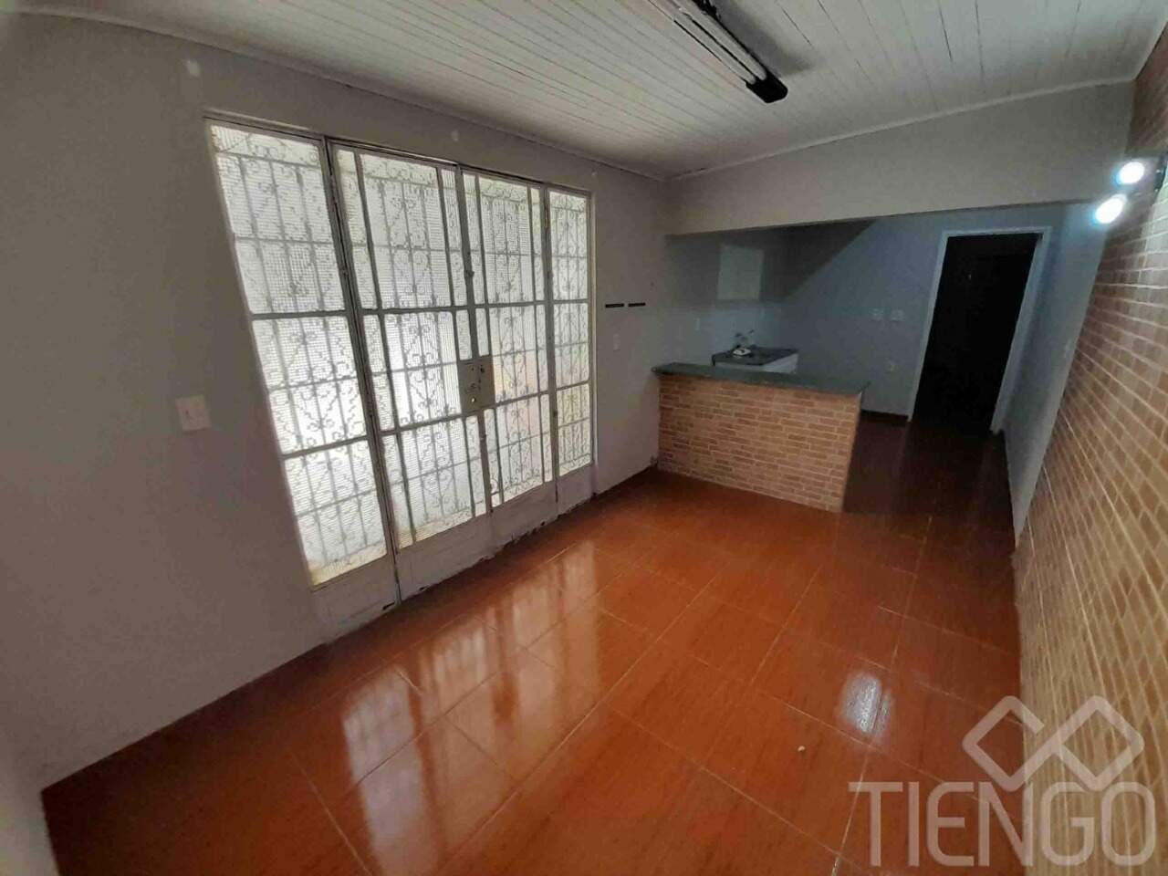 Sala para aluguel no Centro: 