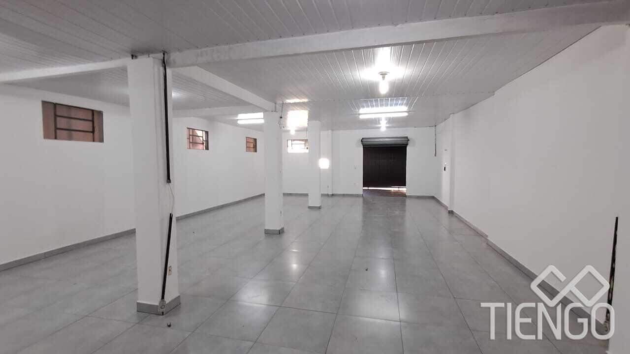 Salão para aluguel no Parque Residencial Abílio Pedro: 