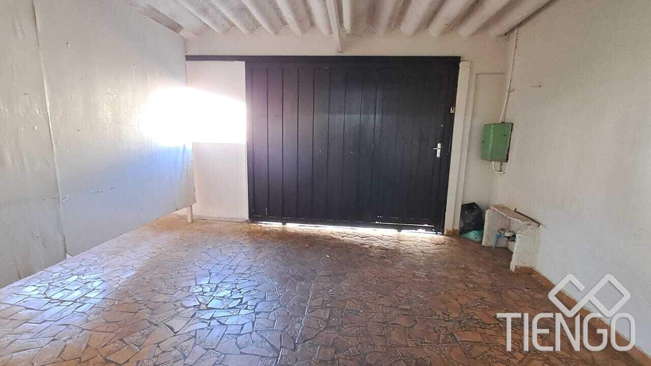 Salão para aluguel no Parque Residencial Abílio Pedro: 