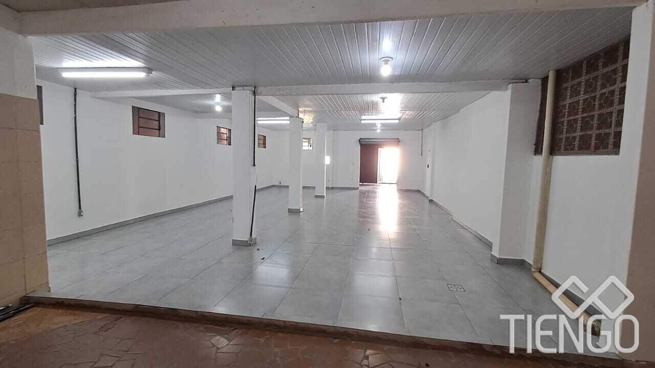 Salão para aluguel no Parque Residencial Abílio Pedro: 