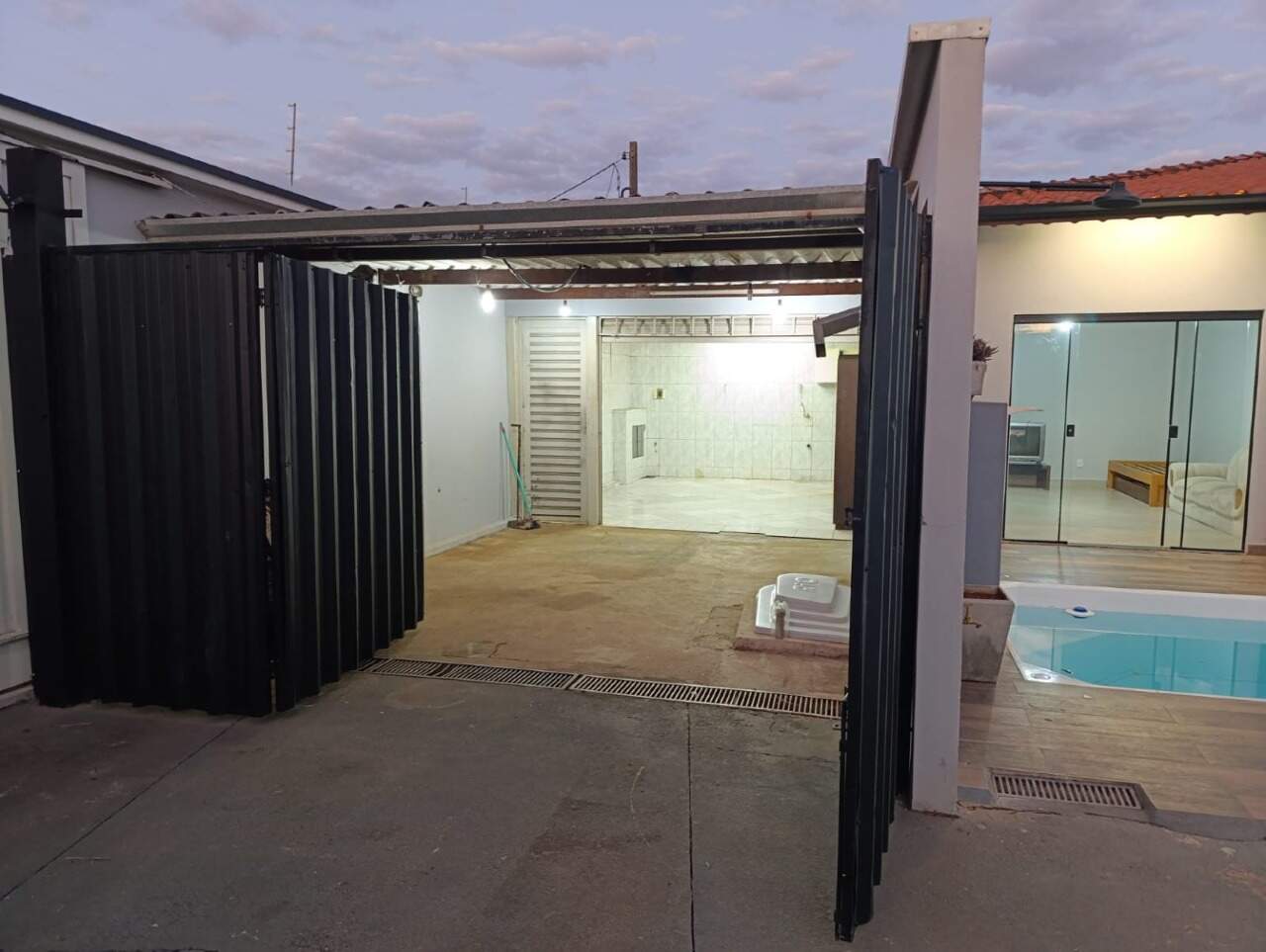 Casa para aluguel no Jardim das Laranjeiras: 