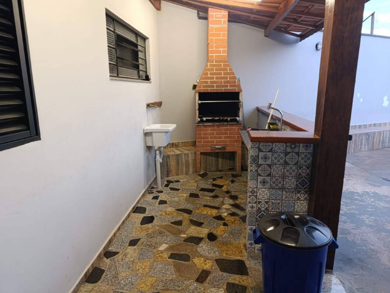 Casa para aluguel no Jardim das Laranjeiras: 