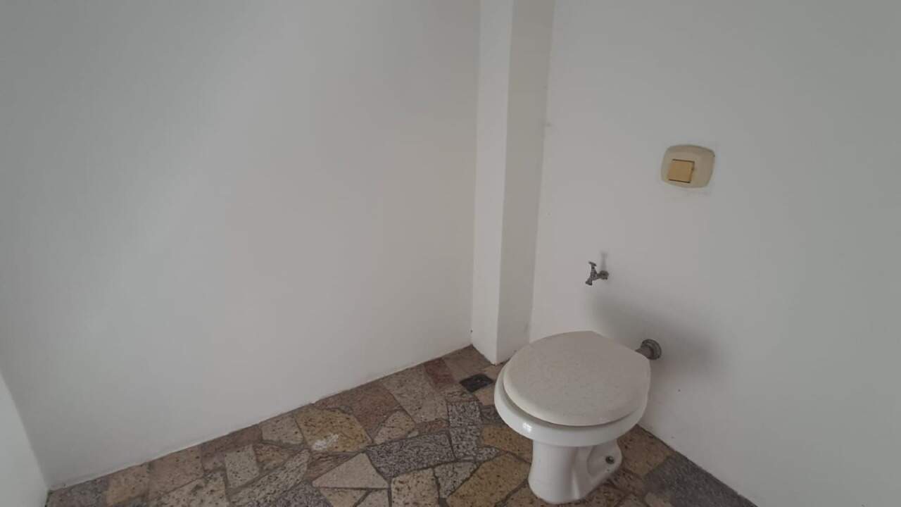 Salão para aluguel no Jardim Residencial Regina Bastelli: 