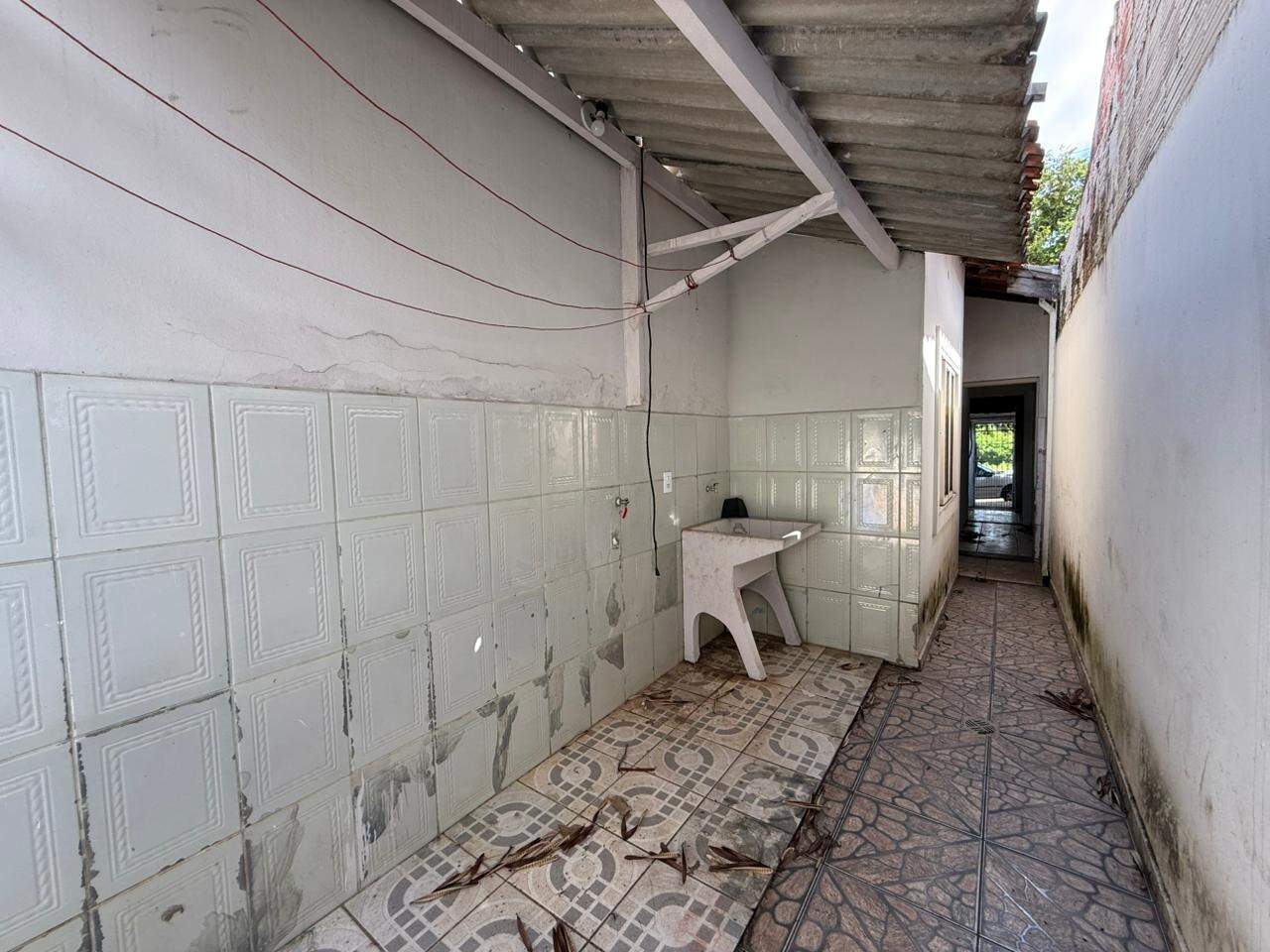 Casa para aluguel no Residencial Econômico Manoel Simão de Barros Levy: 