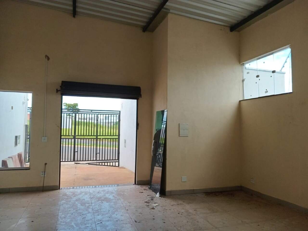 Salão para aluguel no Centro: 