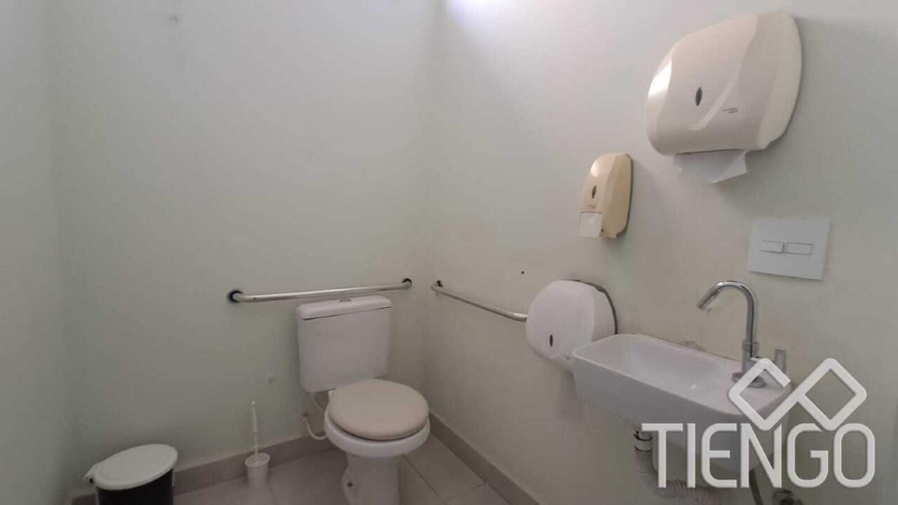 Salão para aluguel no Centro: 