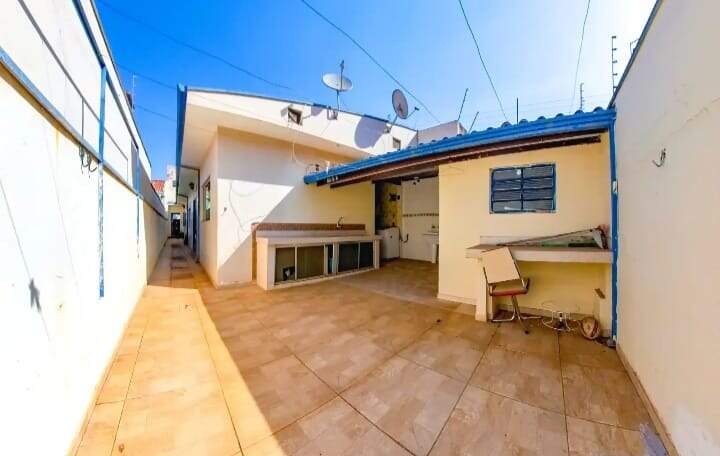 Casa para aluguel no Vila Cristóvam: 