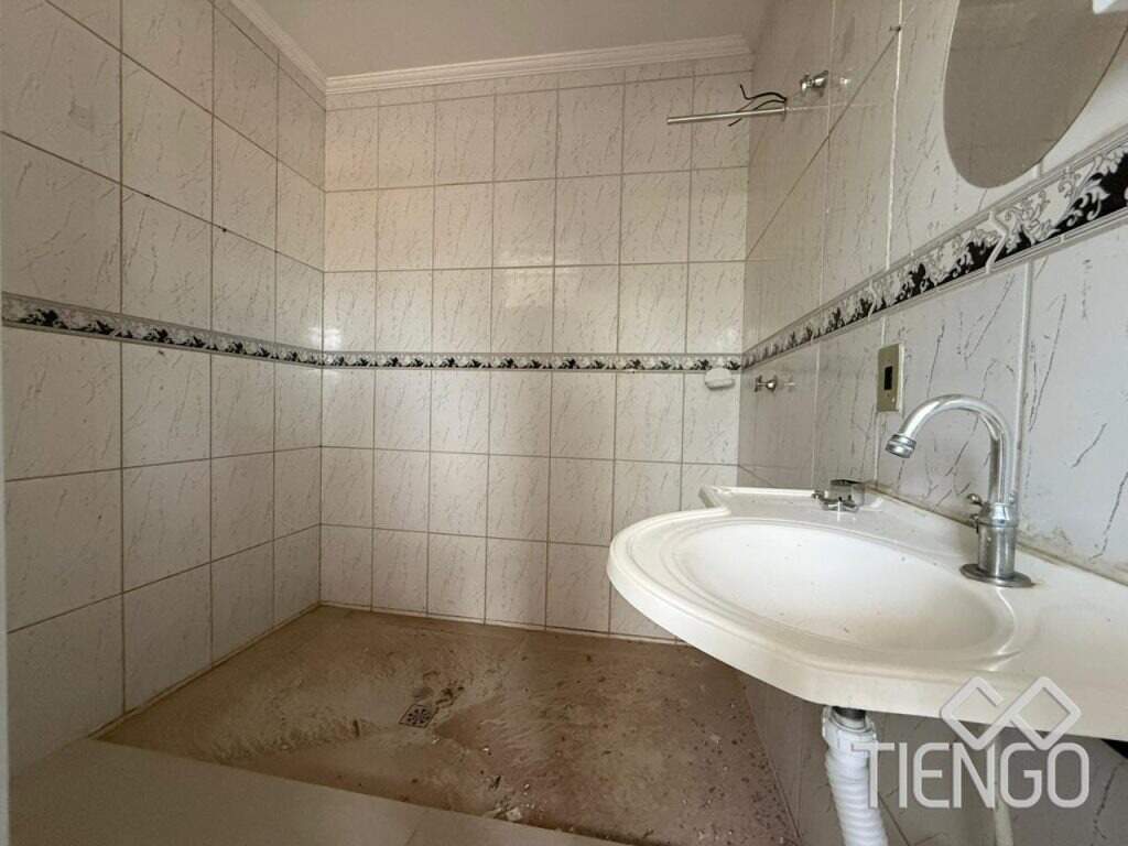 Apartamento para aluguel no Vila Camargo: 