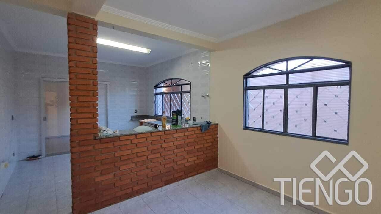 Casa para aluguel no Jardim Gustavo Peccinini: 