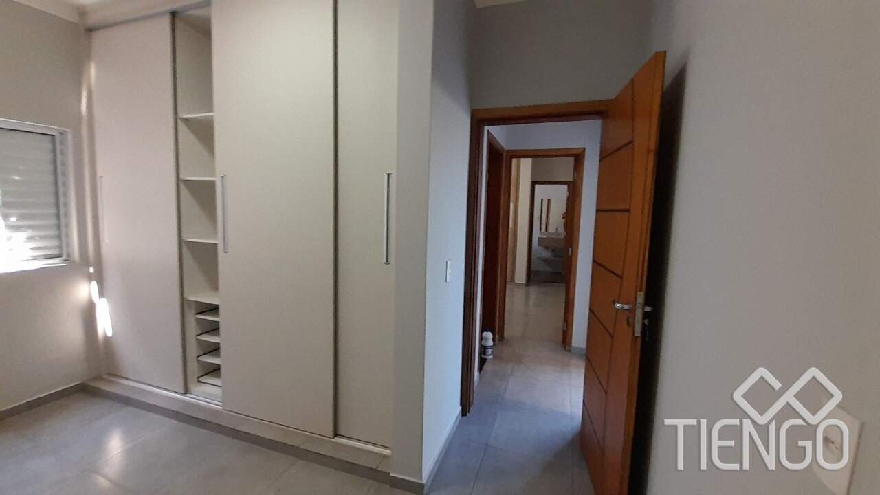 Casa para aluguel no Jardim das Palmeiras: 