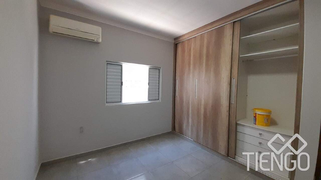 Casa para aluguel no Jardim das Palmeiras: 