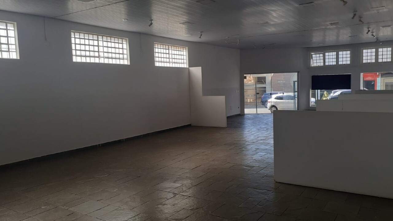 Salão para aluguel no Centro: 