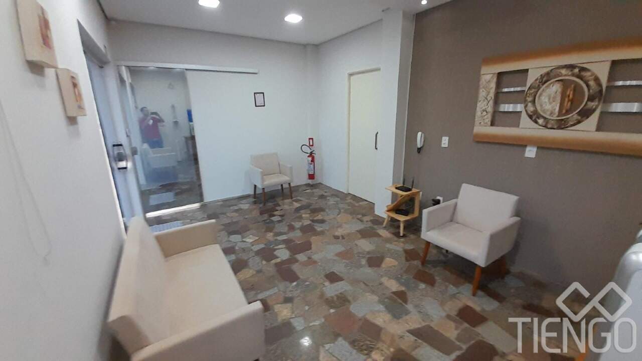 Sala para aluguel no Vila Santa Lúcia: 