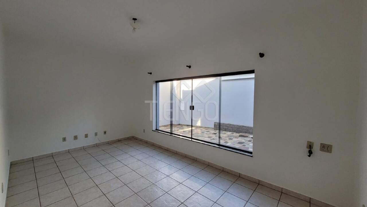 Casa à venda no Jardim Bandeirantes: 