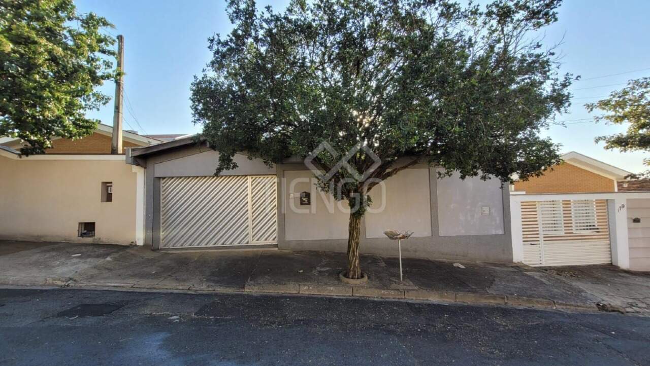 Casa à venda no Jardim Bandeirantes: 