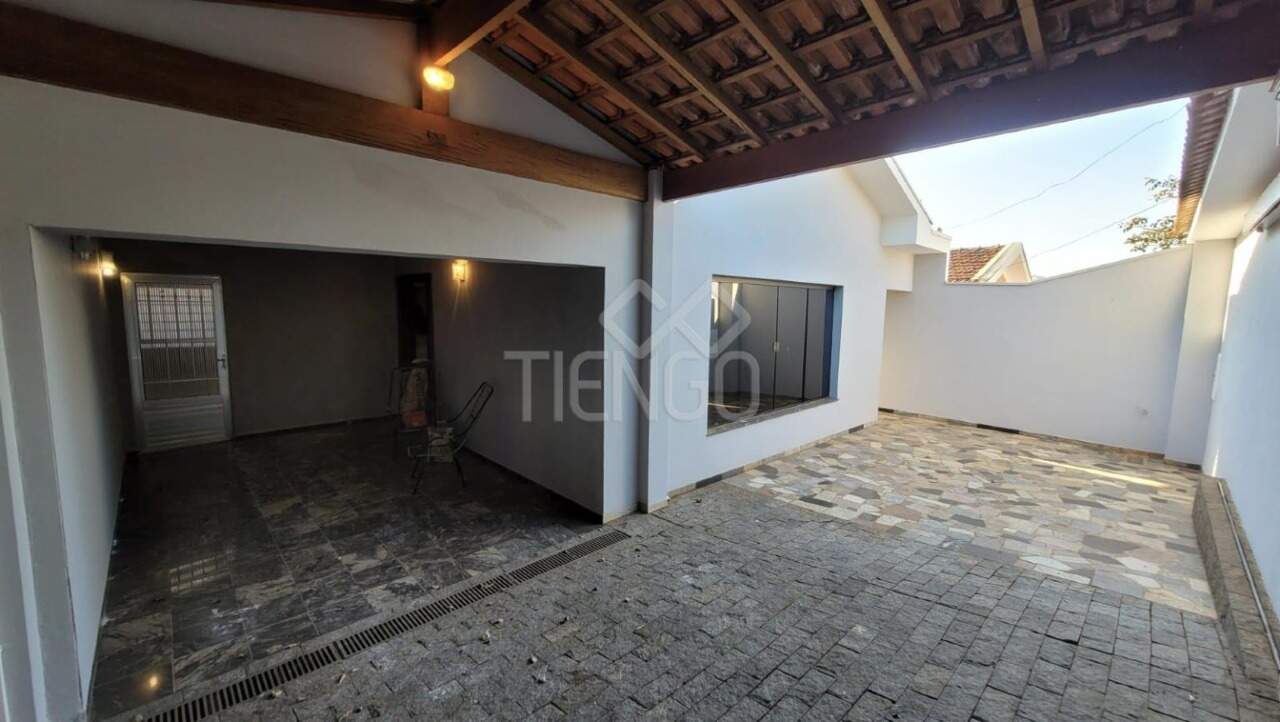 Casa à venda no Jardim Bandeirantes: 