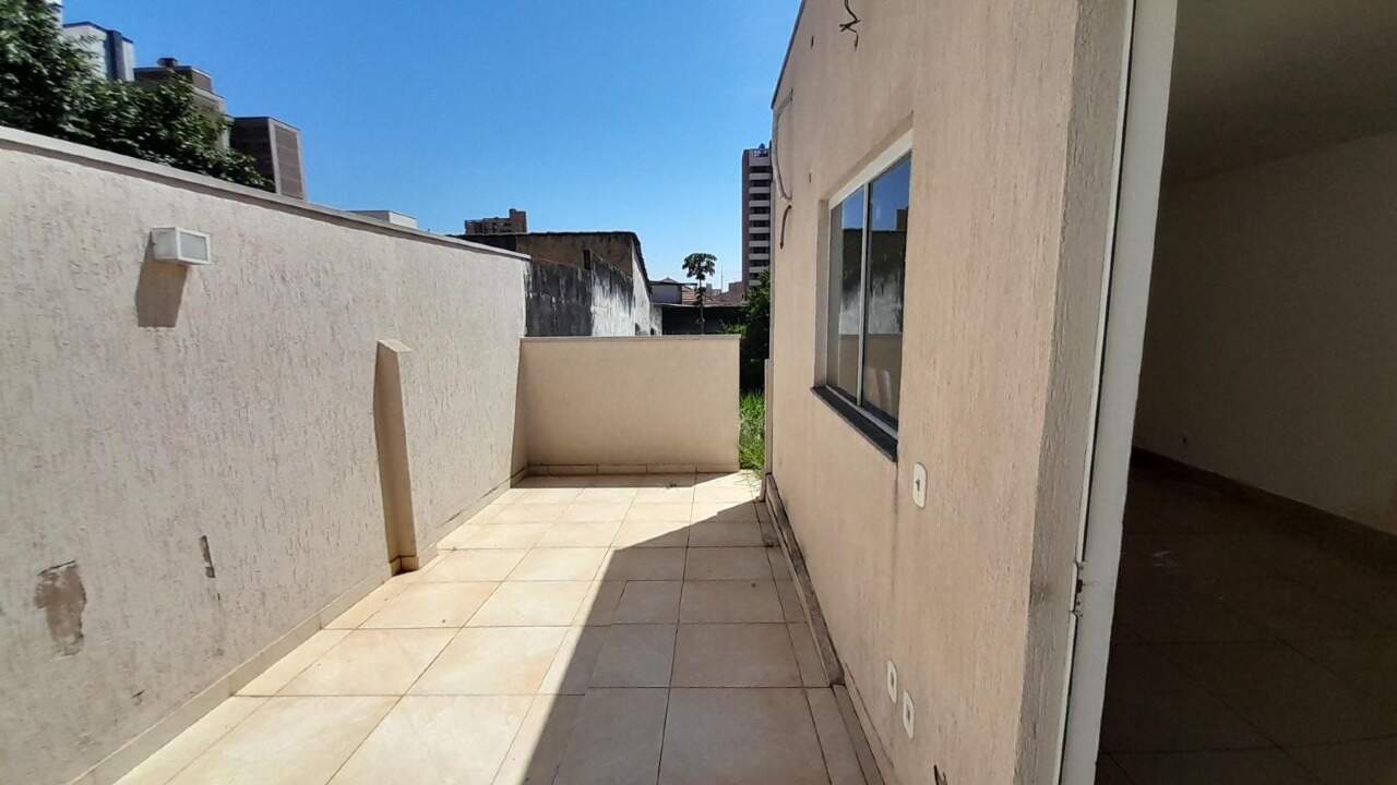 Sala para aluguel no Centro: 