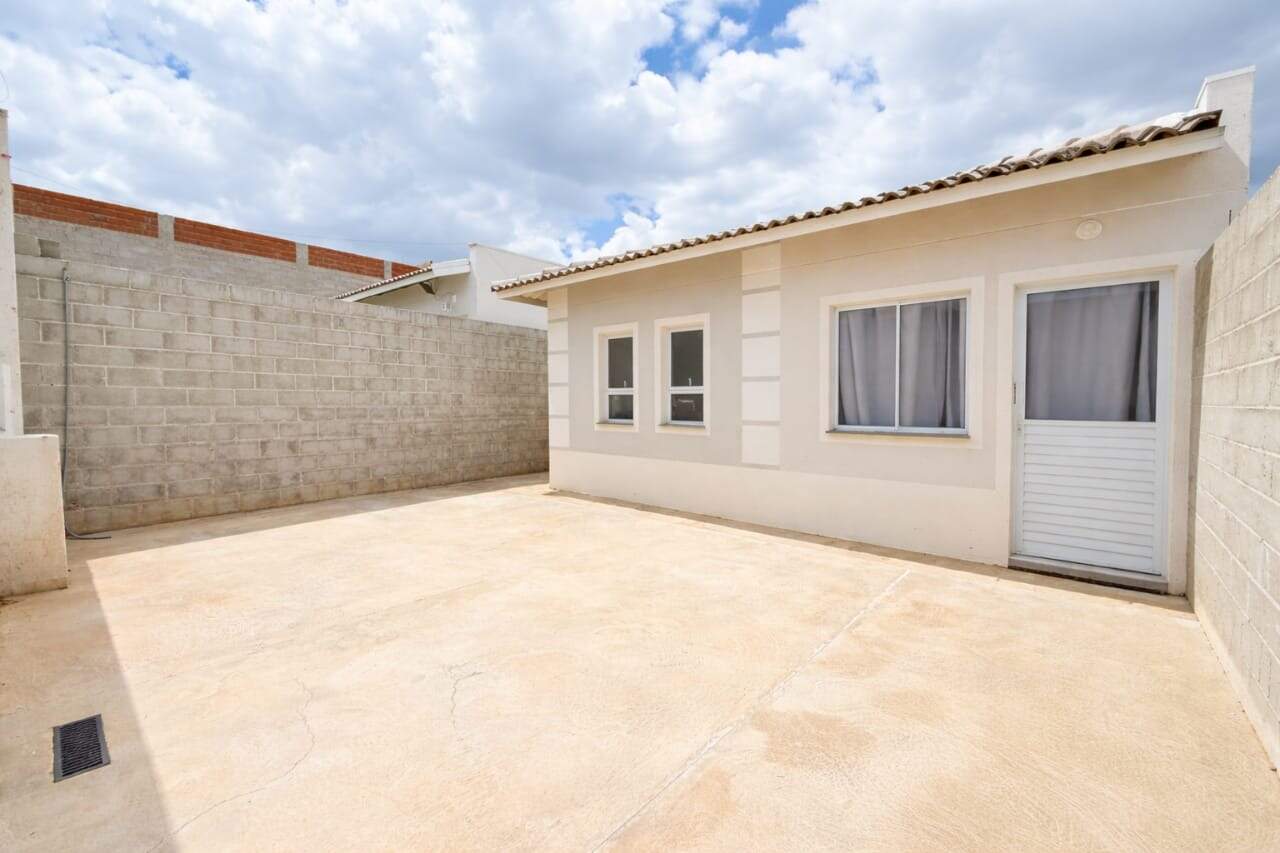 Casa à venda no Jardim Primavera: 