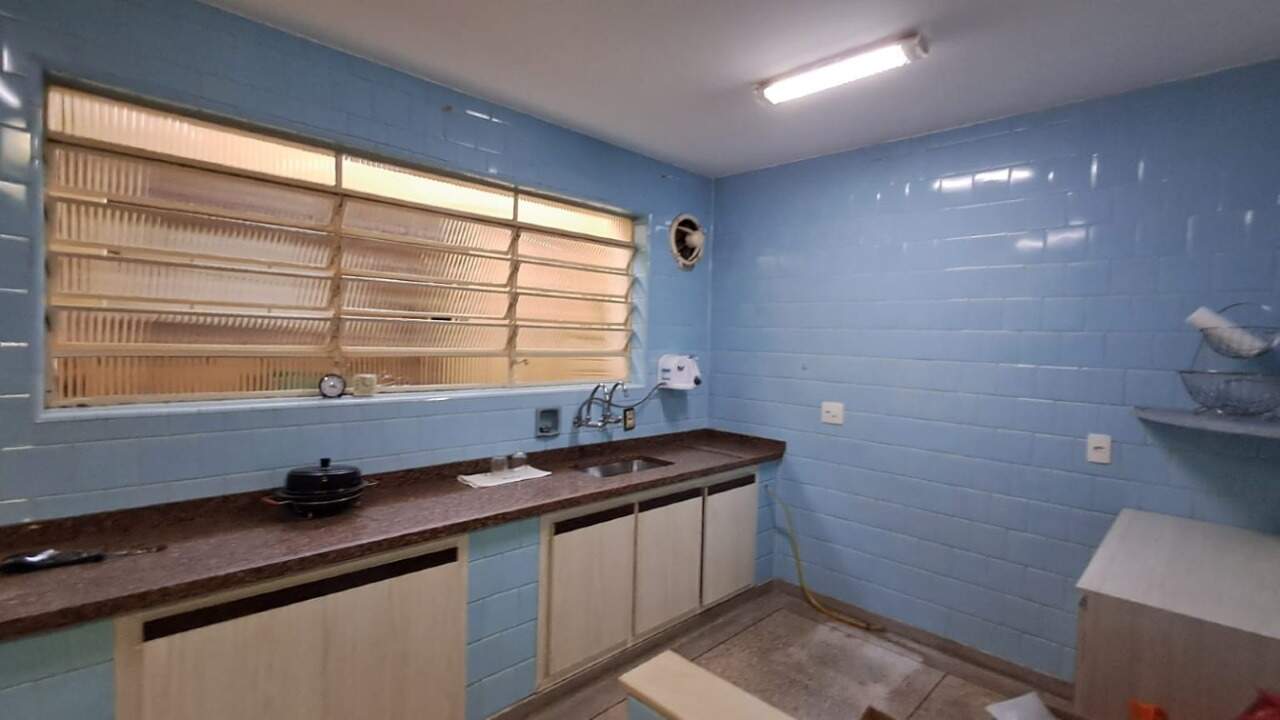 Casa à venda no Centro: 