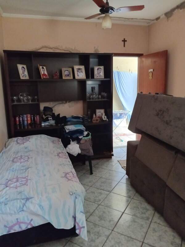 Casa à venda no Vila Rosana: 