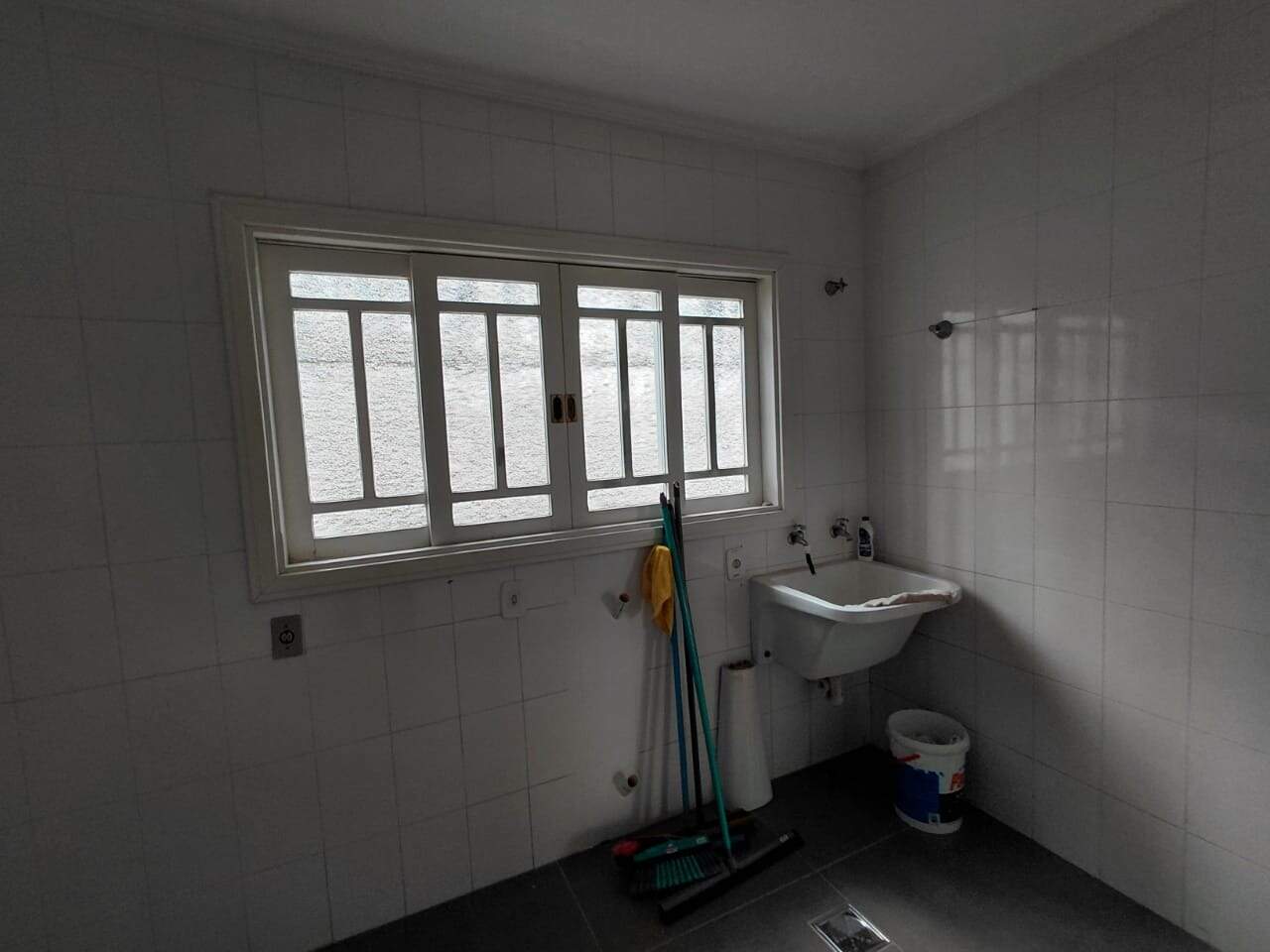 Casa à venda no Portal das Rosas: 