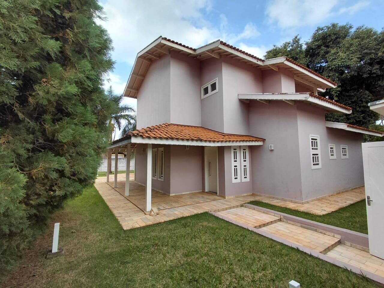 Casa à venda no Portal das Rosas: 