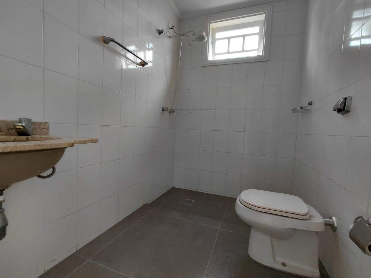 Casa à venda no Portal das Rosas: 