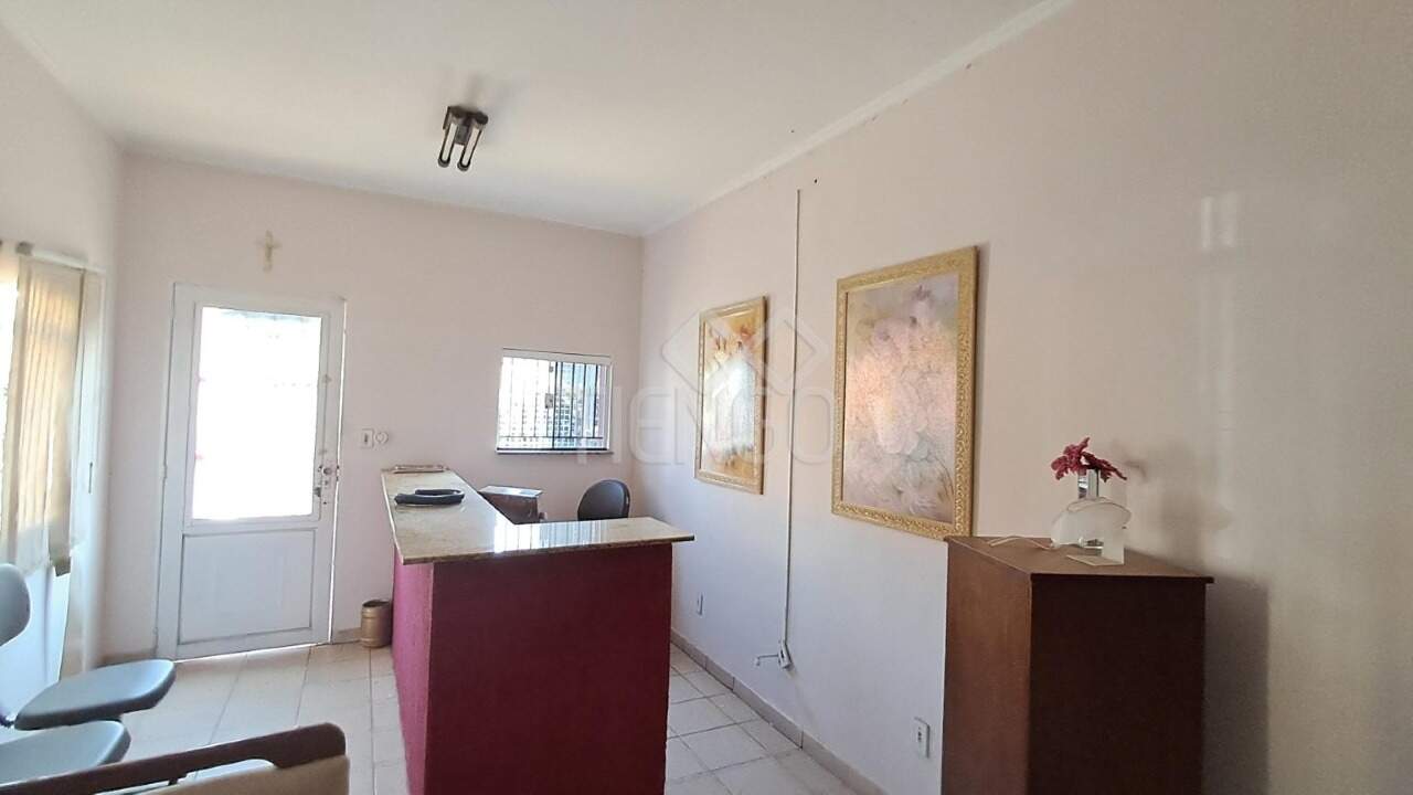 Salão para aluguel no Jardim Santa Bárbara: 